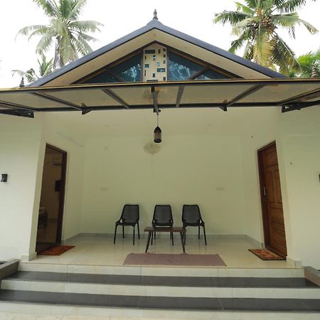 Prakruthi Residency Munroeisland Mundrothuruth Exterior foto