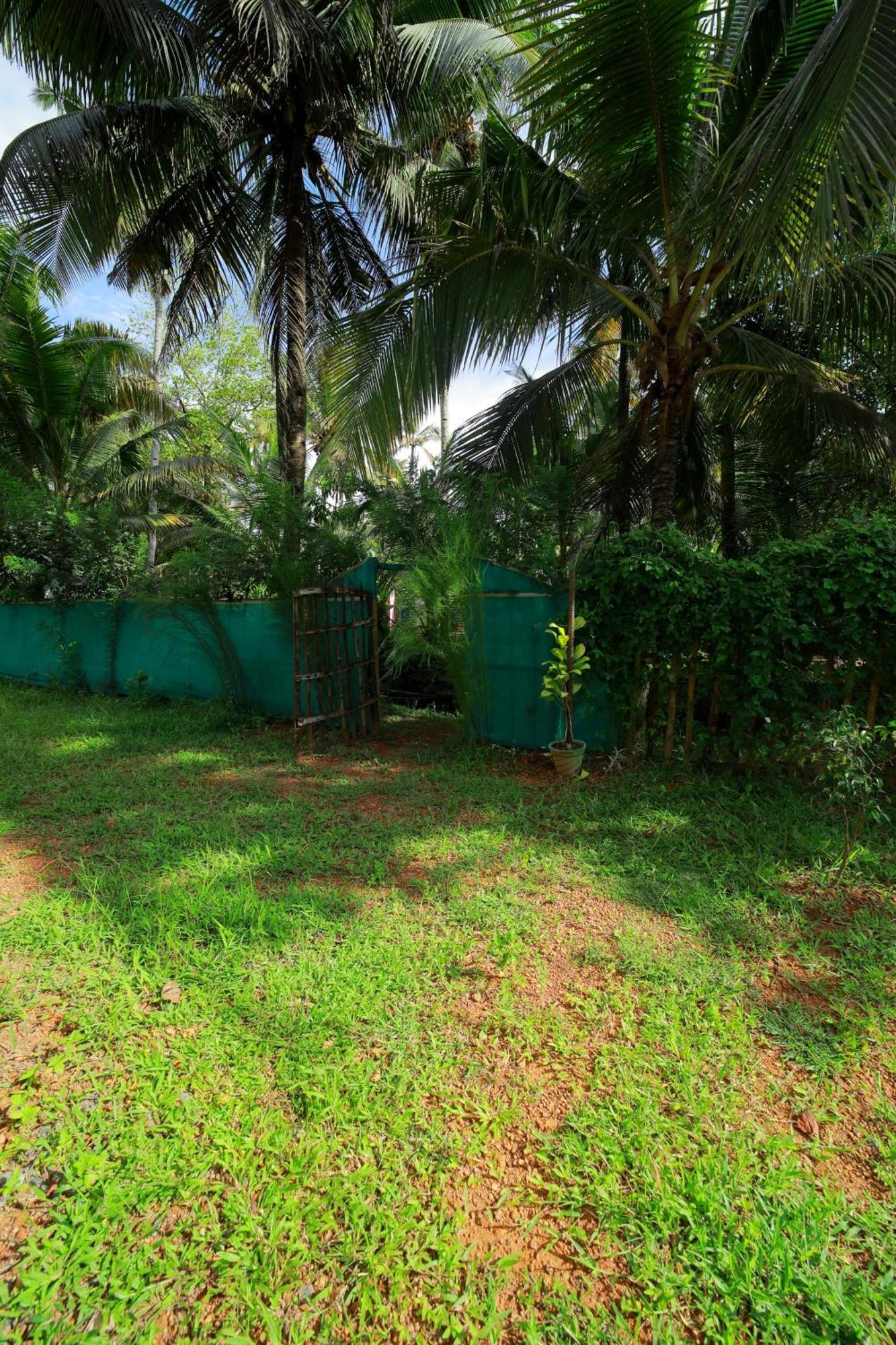 Prakruthi Residency Munroeisland Mundrothuruth Exterior foto