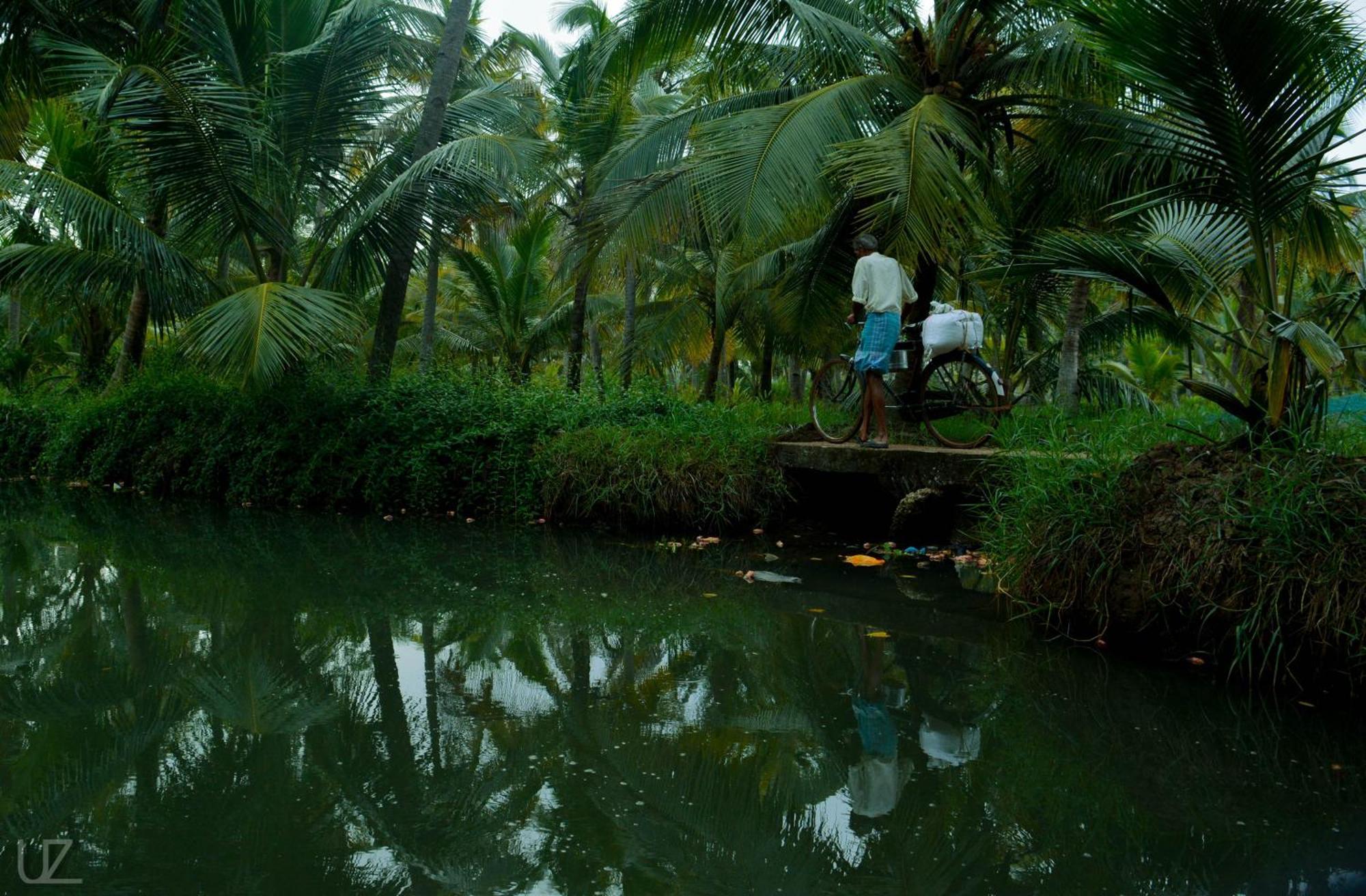Prakruthi Residency Munroeisland Mundrothuruth Exterior foto